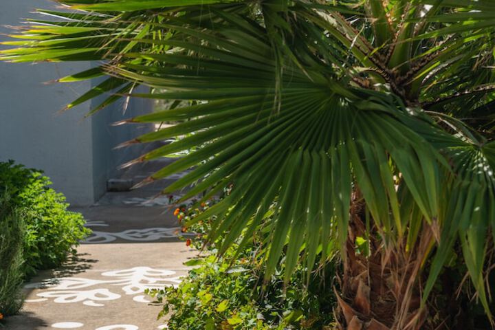 Hotel Exterior 166 of 208