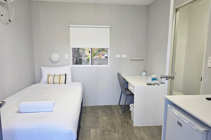 Room 18 of 37