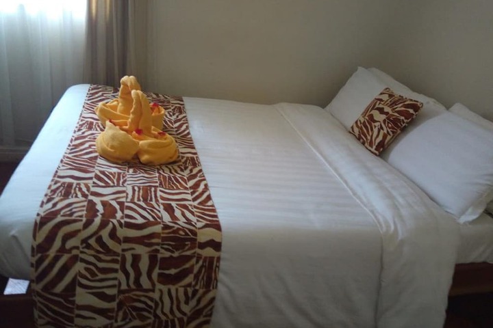 Room 3 of 19