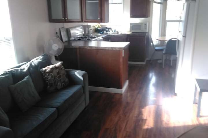 Room 8 of 25