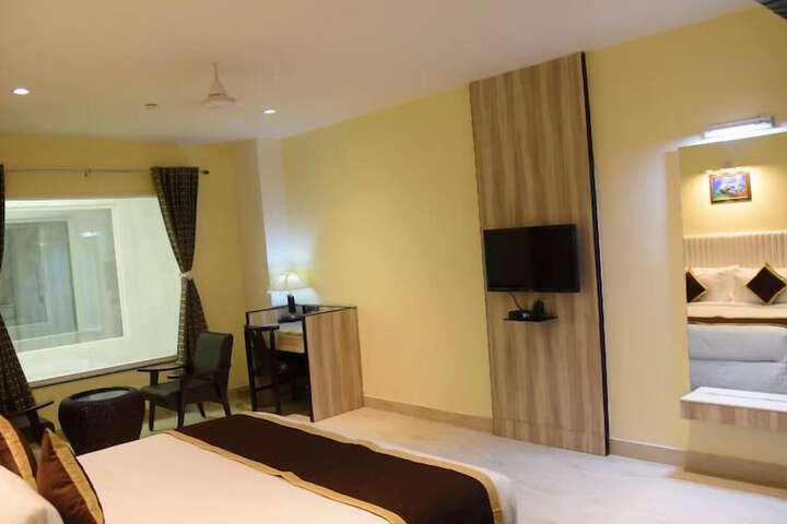 Room 20 of 74