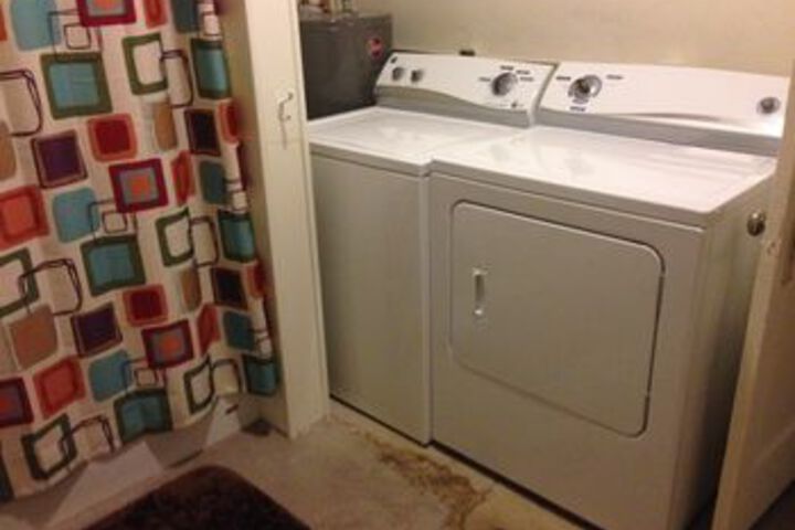 Room 11 of 21