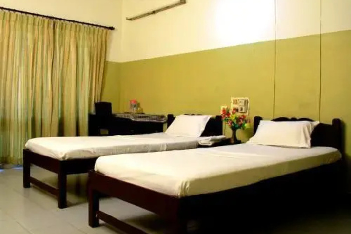 Room 3 of 9