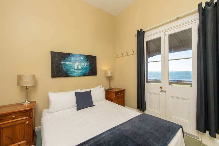 Room 20 of 44