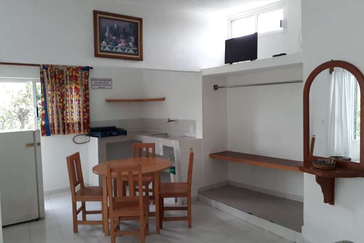 Room 16 of 81