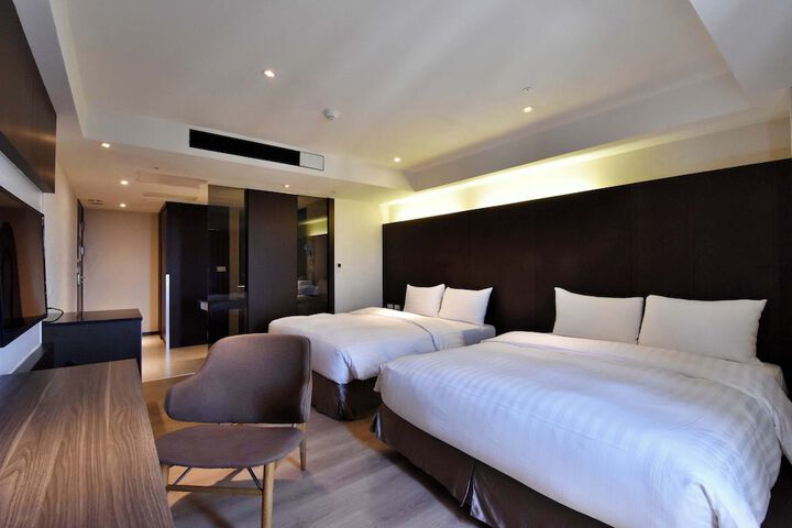 Room 14 of 57