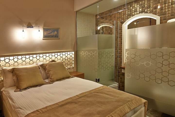 Room 20 of 51