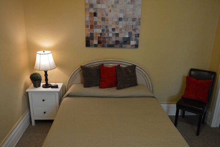 Room 5 of 35