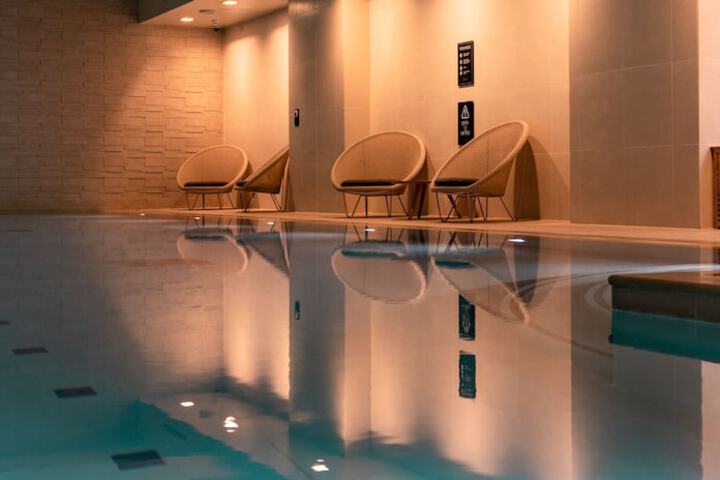 Pool 42 of 70