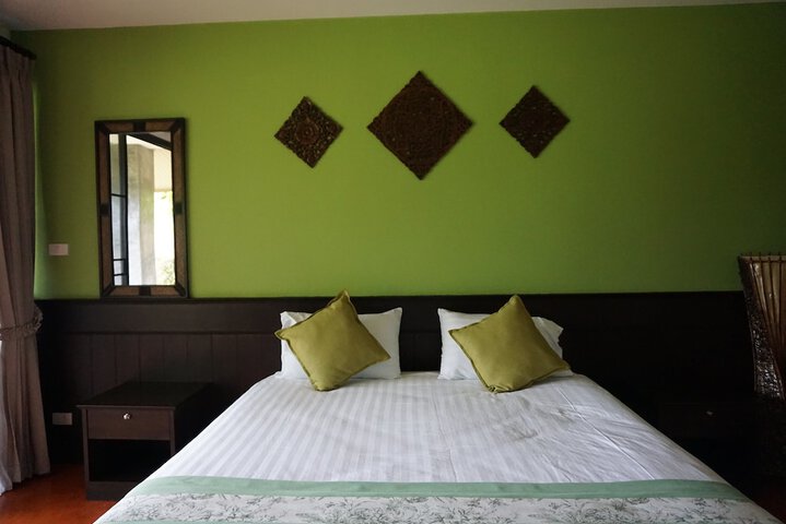 Room 8 of 89