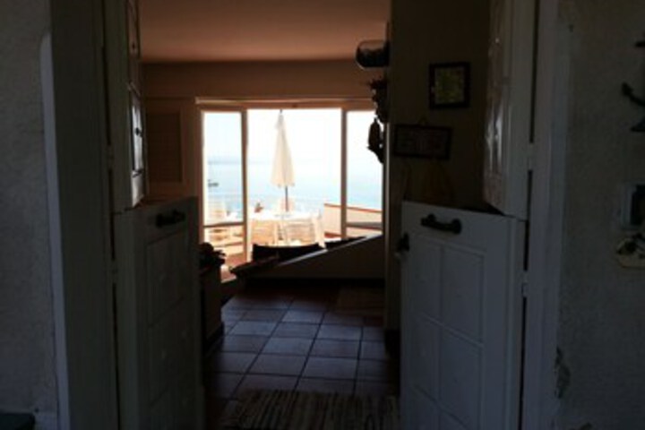 Hotel 8 of 13
