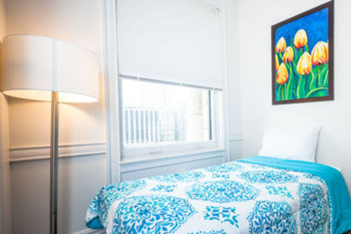 Room 18 of 29