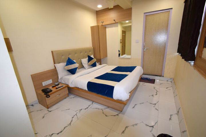 Room 37 of 54