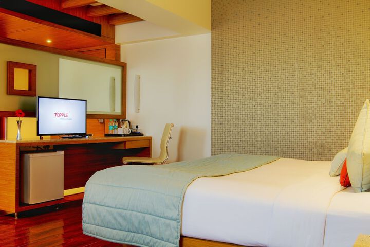 Room 3 of 50