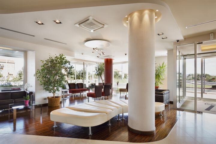 Hotel Lobby