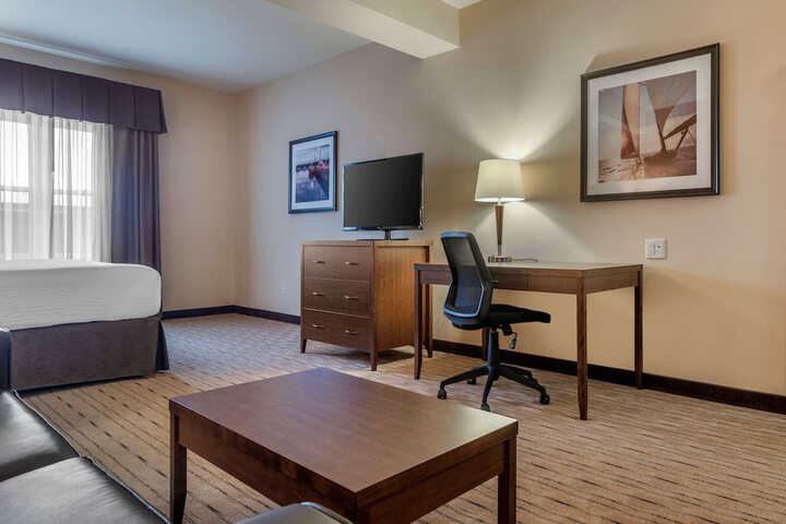 Room 9 of 42