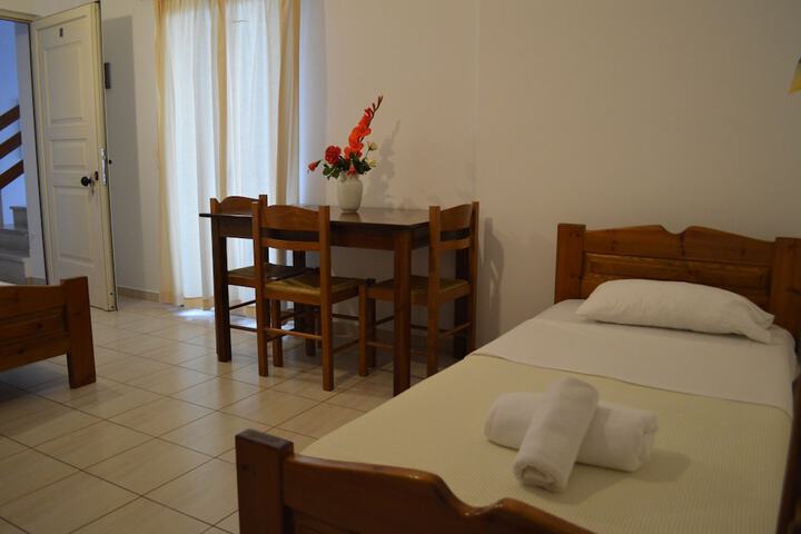 Room 10 of 56