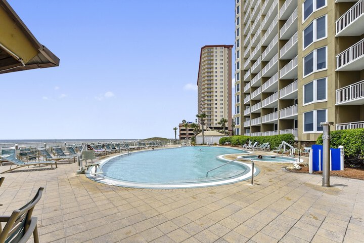Pool 130 of 145