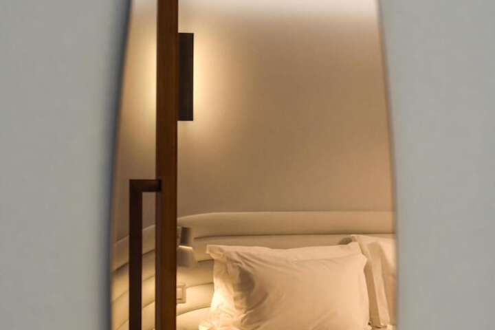 Room 47 of 179