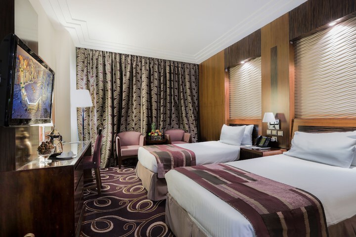 Room 28 of 57