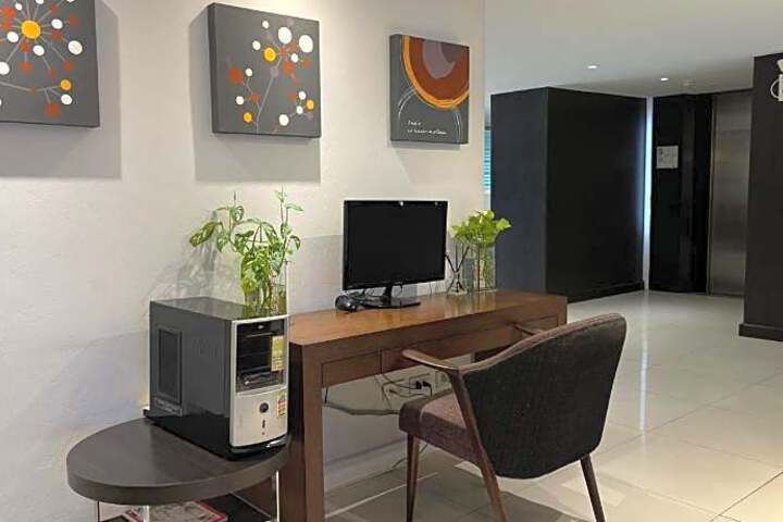Photo 16