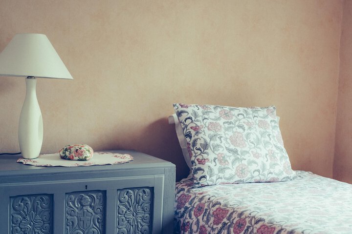 Room 8 of 50