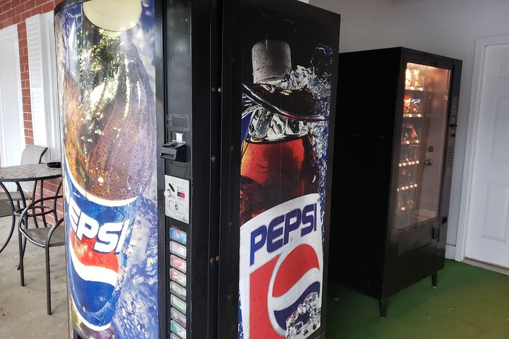 Vending machine