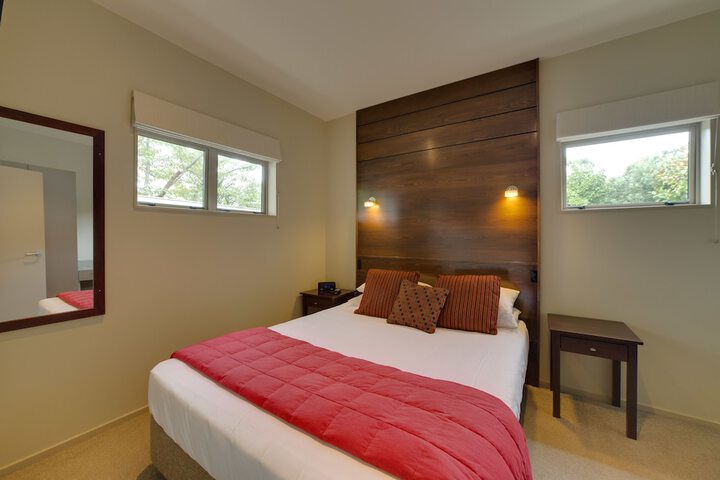 Room 7 of 42