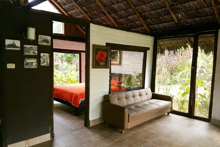 Room 6 of 28