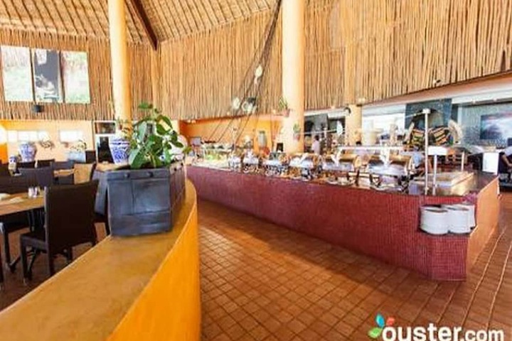 Dining Photos