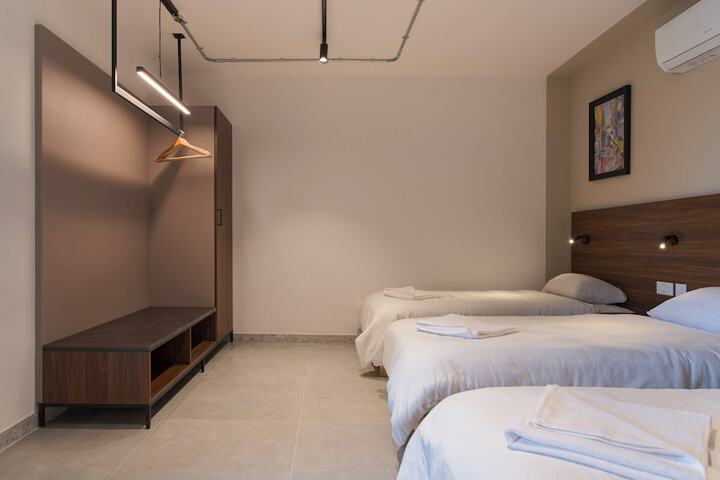 Room 20 of 42