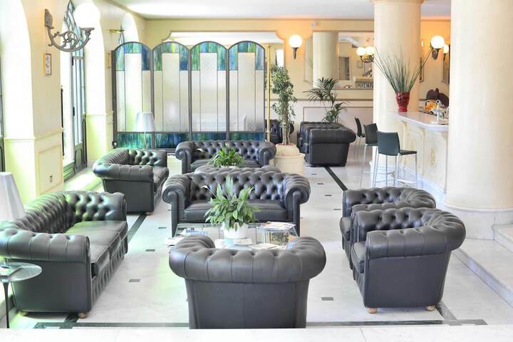 Lobby Photos