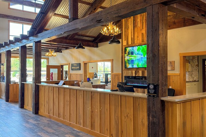 Guest Lobby
