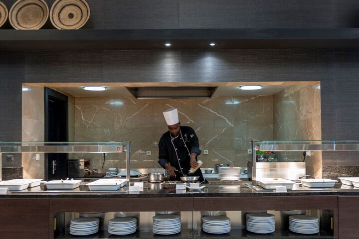 Dining 56 of 91