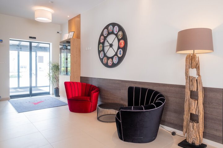 Lobby Entry
