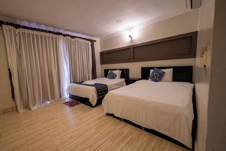 Room 21 of 62