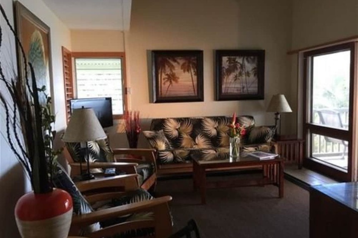 Room 4 of 19
