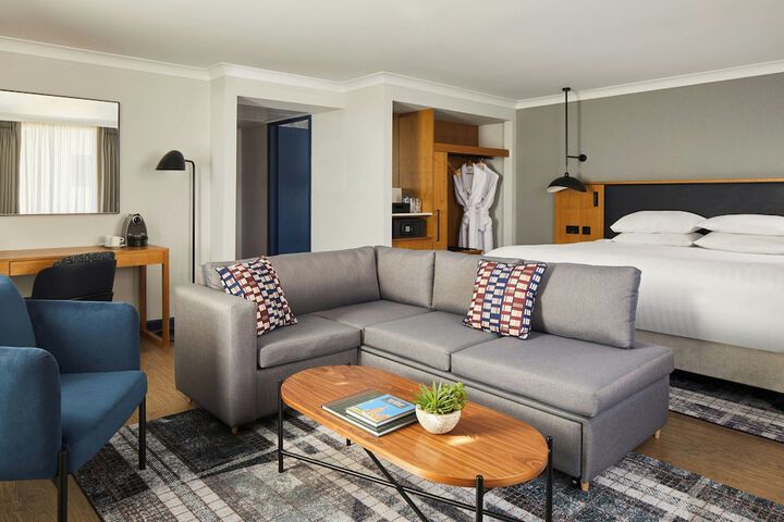 Room 27 of 101