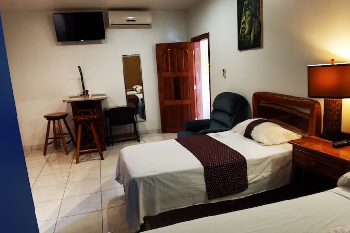 Room 21 of 65