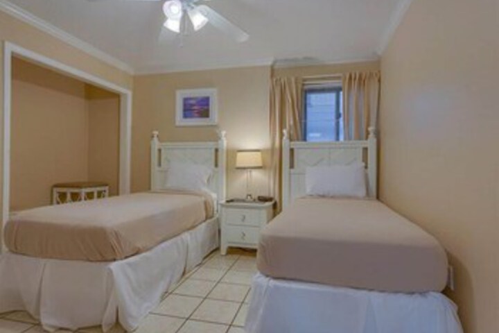 Room 327 of 360