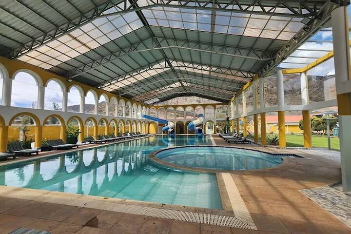 Pool 4 of 6