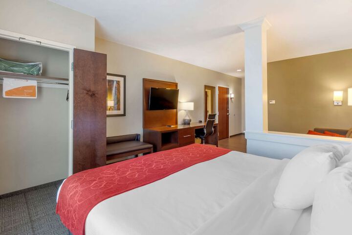 Room 29 of 62