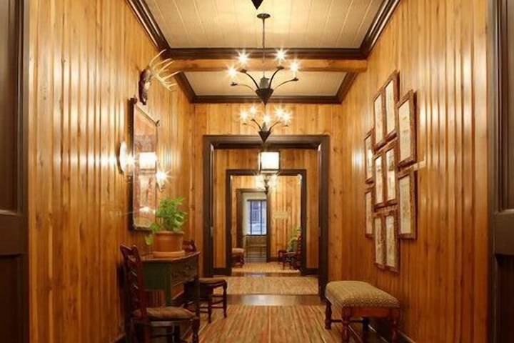 Ballroom/Hall 60 of 86