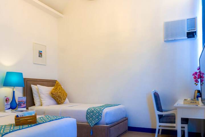 Room 16 of 56