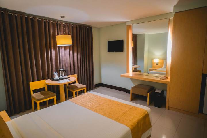 Room 25 of 47