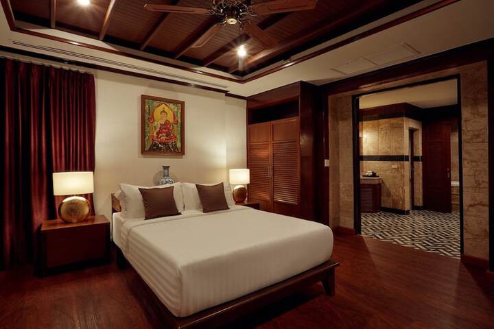 Room 10 of 74