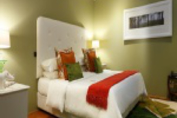 Room 385 of 432