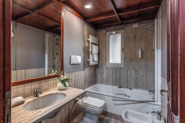 Bathroom Interior Photo