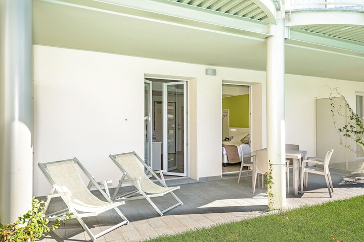 Terrace/Patio 20 of 63