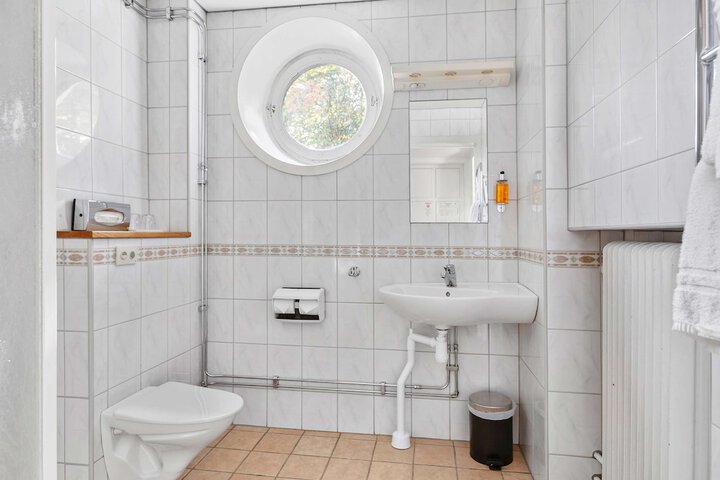 Bath Interior